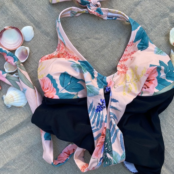 Black and Peach Floral Cross Over One Piece Swimsuit with ties - Picture 6 of 13